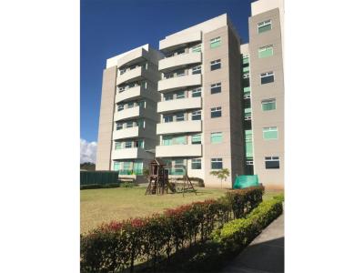 En venta apartamento ubicado en Condominio Vistas de Altamonte 29313, 97 mt2, 2 recamaras