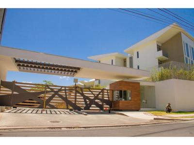Apartamento en Venta en Santa Ana, Radial, 90 mt2, 1 recamaras