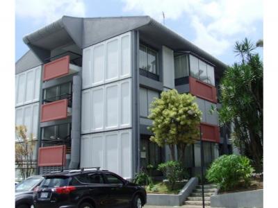 Venta Apartamento Uruca San Jose, 90 mt2, 2 recamaras