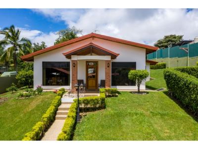 Casa en venta en Atenas, Alajuela., 510 mt2, 4 recamaras