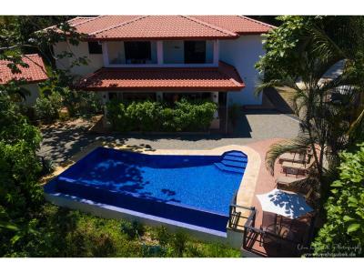 5 Rental Units, Apartment, Restaurant, Pool with Amazing Ocean View!, 550 mt2, 6 recamaras